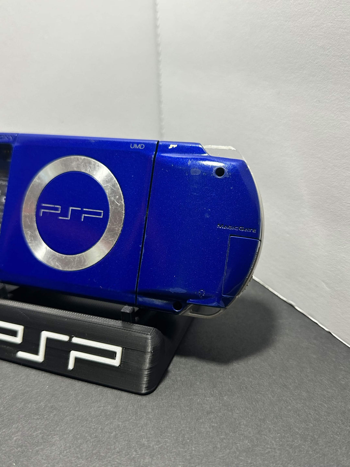 PSP-1000 – IPS Screen Upgrade • 64-128GB • Custom Firmware • Good Condition