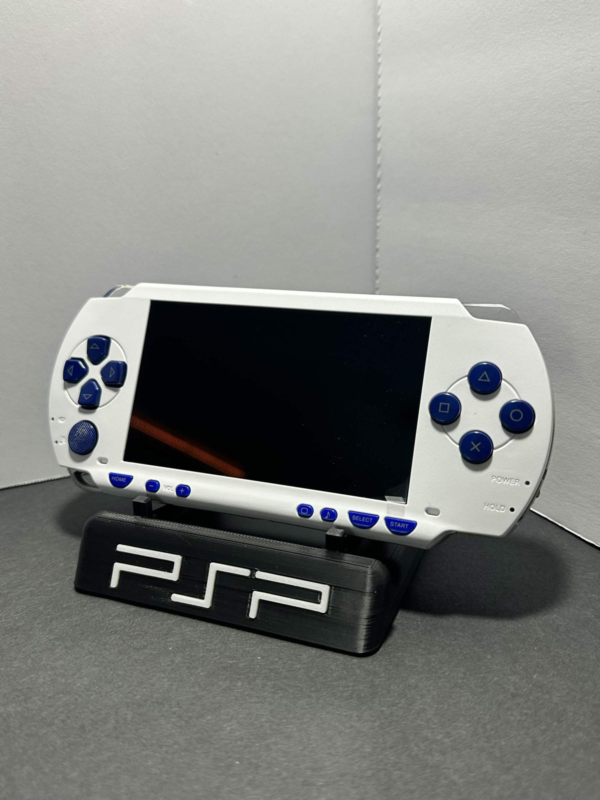 PSP-1000 – IPS Screen Upgrade • 64-128GB • Custom Firmware • Good Condition