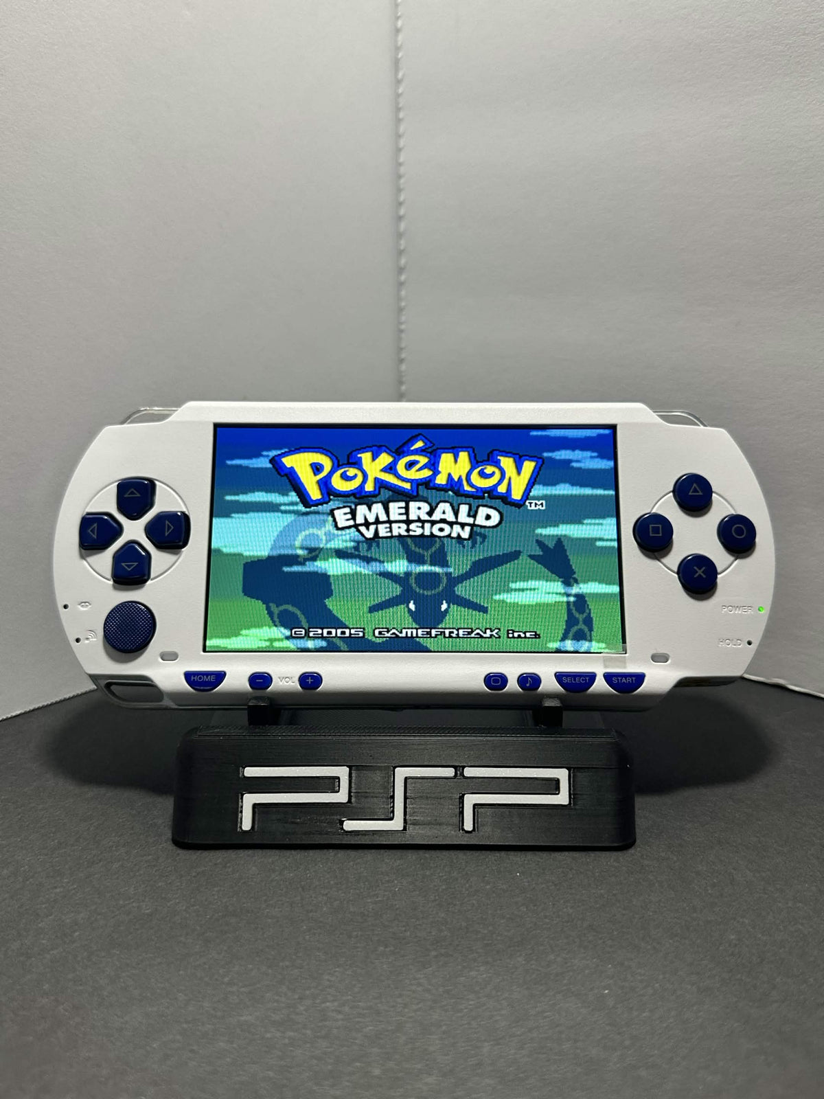 PSP-1000 – IPS Screen Upgrade • 64-128GB • Custom Firmware • Good Condition