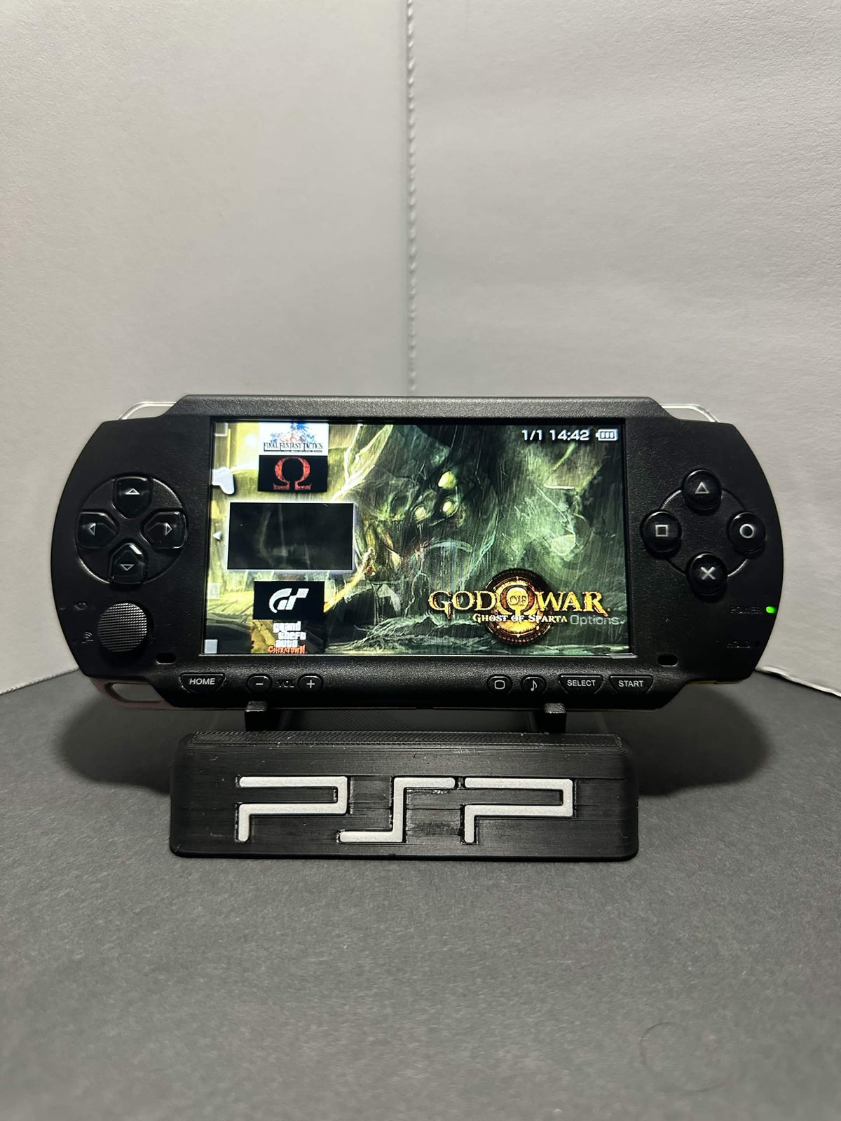 PSP-1000 – IPS Screen Upgrade • 64-128GB • Custom Firmware • Good Condition