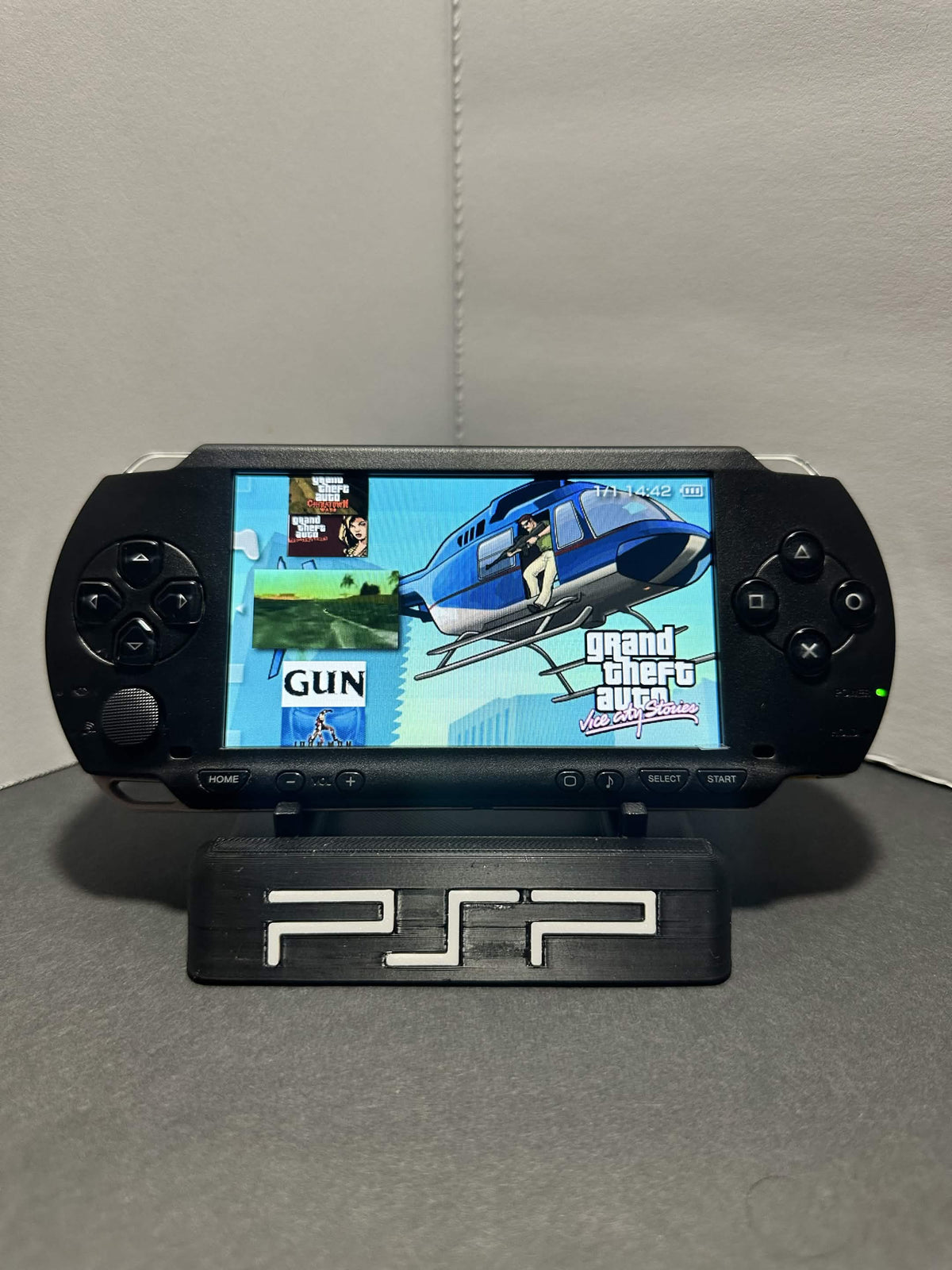PSP-1000 – IPS Screen Upgrade • 64-128GB • Custom Firmware • Good Condition