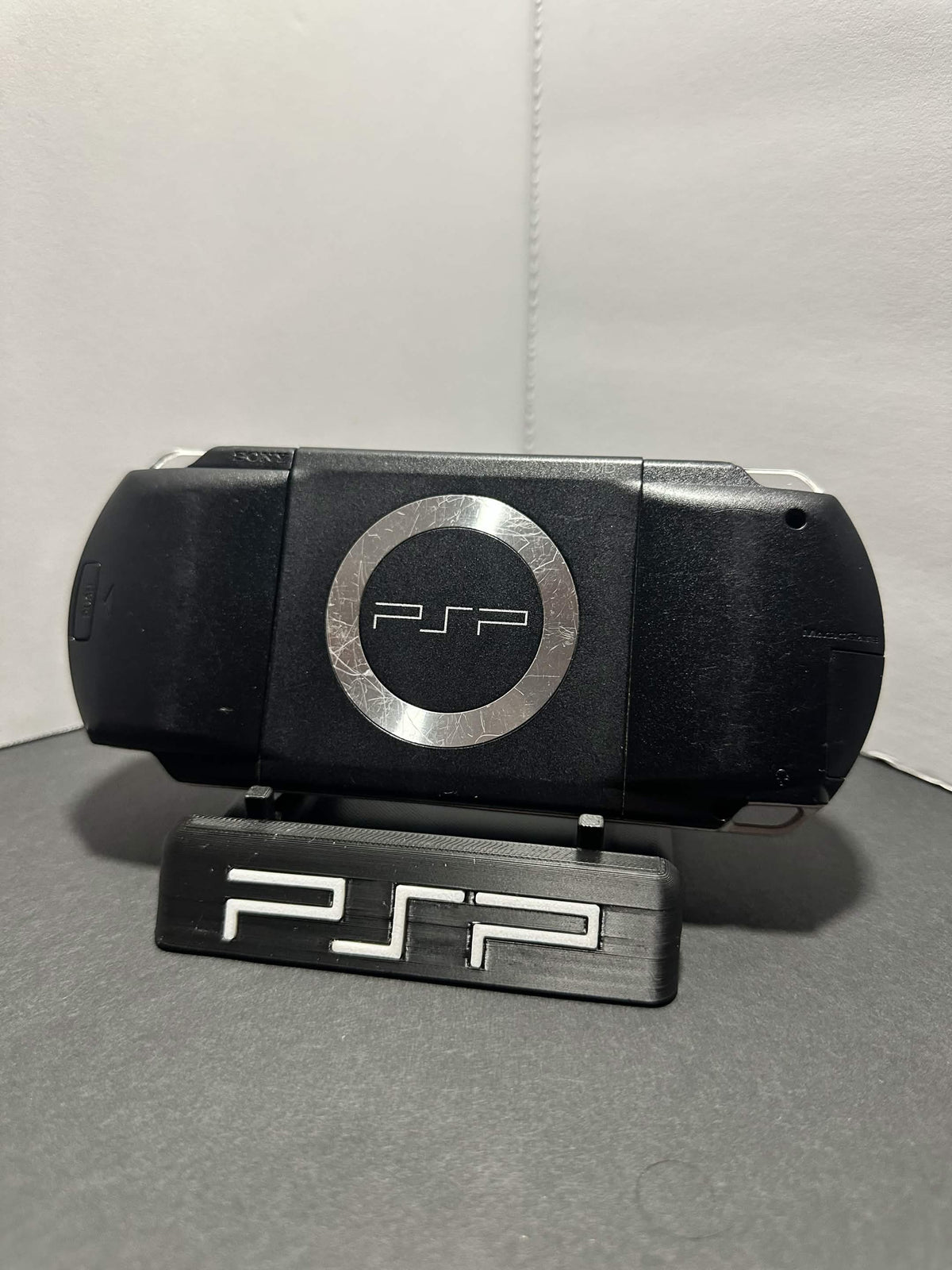 PSP-1000 – IPS Screen Upgrade • 64-128GB • Custom Firmware • Good Condition