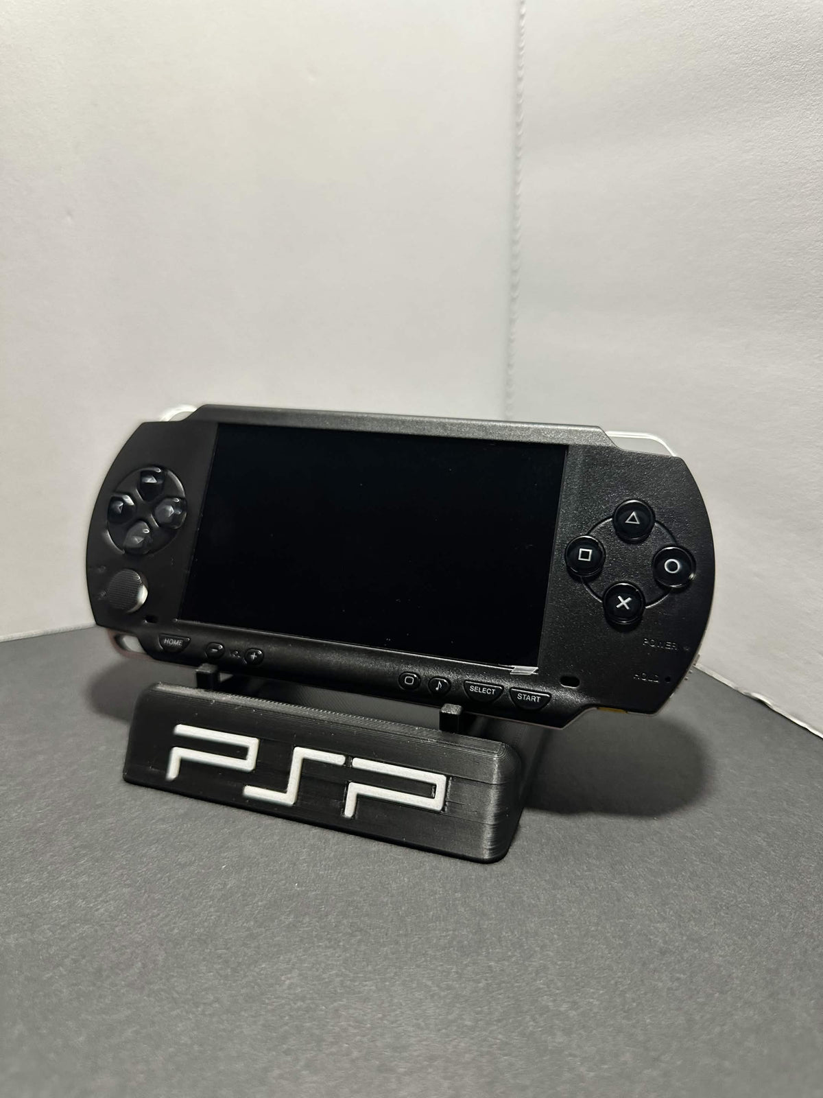 PSP-1000 – IPS Screen Upgrade • 64-128GB • Custom Firmware • Good Condition